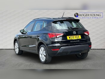 Used SEAT Arona 2019 for sale - 78644237: Photo