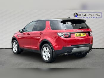 Used Land Rover Discovery Sport 2015 for sale - 79630565: Photo