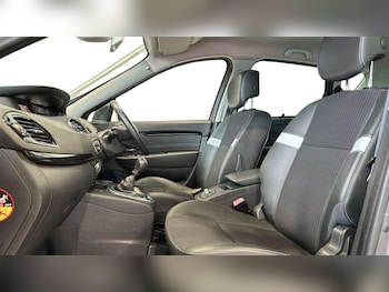 Used Renault Scenic 2014 for sale - 78792229: Photo