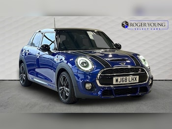Used MINI Hatch 2018 for sale - 78874118: Photo