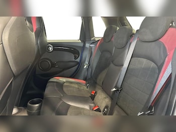 Used MINI Hatch 2018 for sale - 78874118: Photo