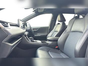 Used Toyota RAV4 2020 for sale - 79641343: Photo