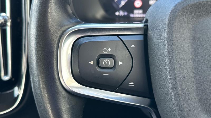 Used Volvo XC40 2021 for sale - 77878169: Photo 15