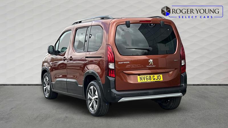 Used Peugeot Rifter 2019 for sale - 77918767: Photo 2