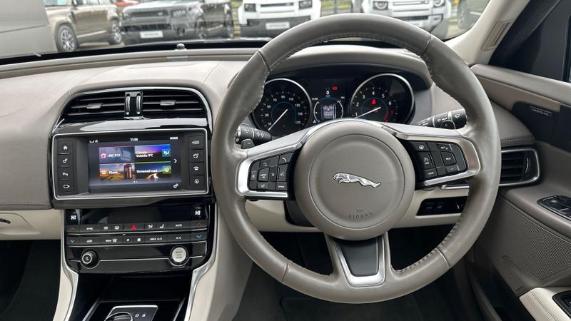 Used Jaguar XE 2017 for sale - 77407024: Photo 14