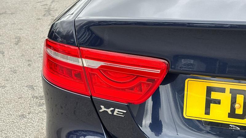Used Jaguar XE 2017 for sale - 77407024: Photo 19