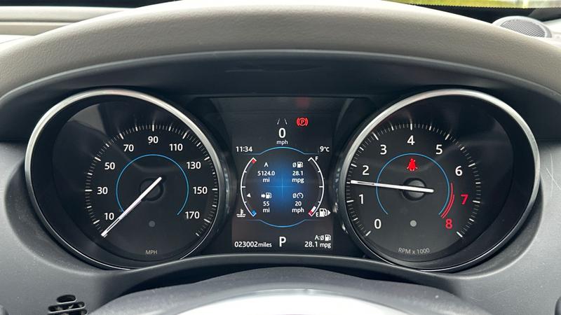 Used Jaguar XE 2017 for sale - 77407024: Photo 22