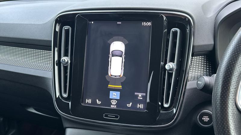 Used Volvo XC40 for sale - 77364197: Photo 11