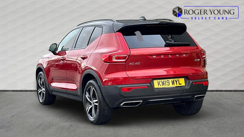 Used Volvo XC40 for sale - 77364197: Photo 2