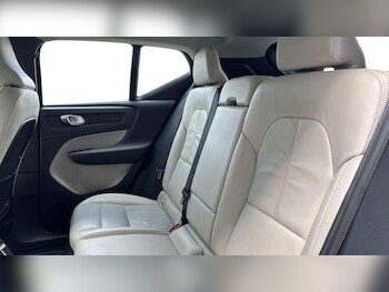 Used Volvo XC40 2021 for sale - 79560271: Photo