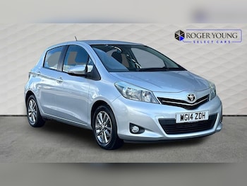 Used Toyota Yaris 2014 for sale - 79585084: Photo