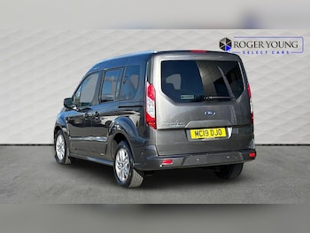 Used Ford Tourneo Connect 2019 for sale - 77804459: Photo