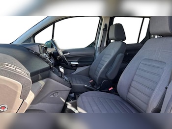 Used Ford Tourneo Connect 2019 for sale - 77804459: Photo