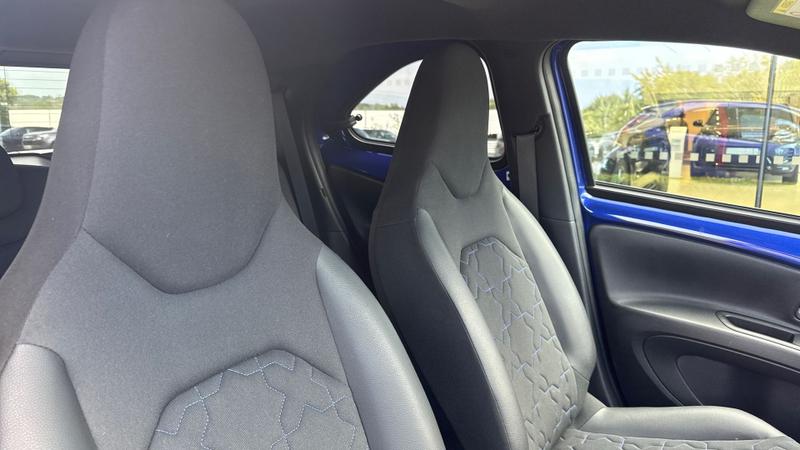 Used Toyota Aygo X 2023 for sale - 77364183: Photo 23