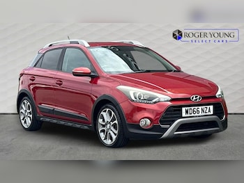 Used Hyundai i20 2017 for sale - 79344586: Photo