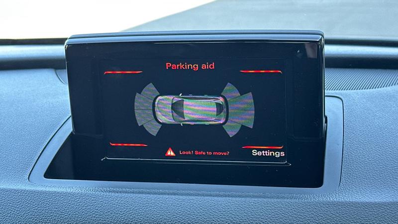 Used Audi Q3 2017 for sale - 77951313: Photo 11