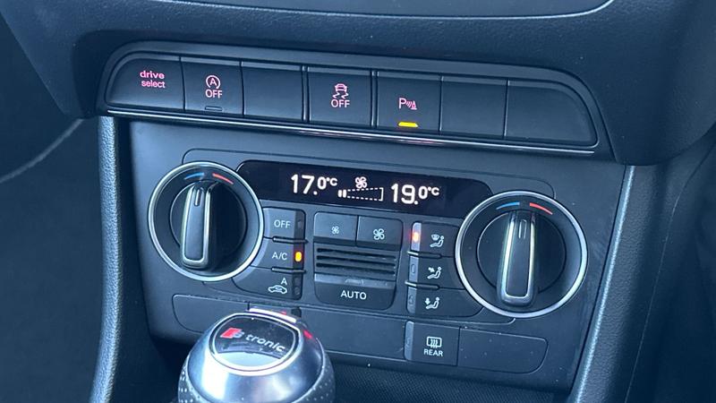 Used Audi Q3 2017 for sale - 77951313: Photo 12