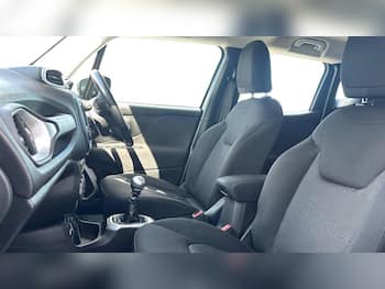 Used Jeep Renegade 2017 for sale - 79690219: Photo