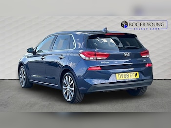 Used Hyundai i30 2018 for sale - 79545357: Photo