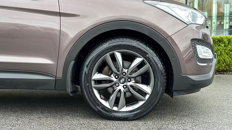 Used Hyundai Santa Fe 2015 for sale - 77364201: Photo 8