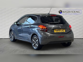 Used Peugeot 208 2019 for sale - 78817825: Photo