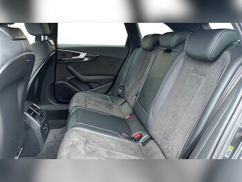 Used Audi A4 2020 for sale - 77641358: Photo