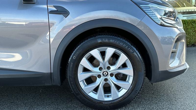 Used Renault Captur 2022 for sale - 77364195: Photo 8