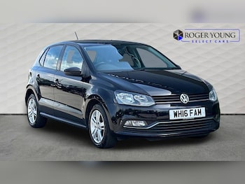 Used Volkswagen Polo 2016 for sale - 78543139: Photo