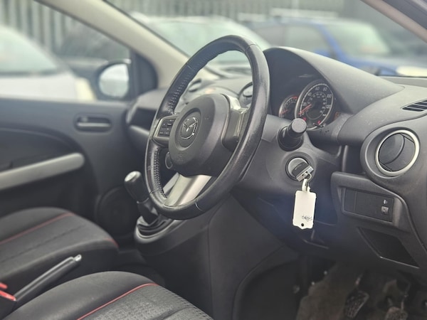 Used Mazda Mazda2 2011 for sale - 72906094: Photo 12