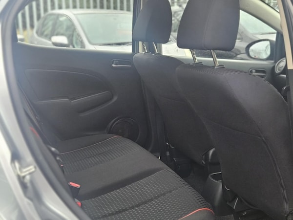 Used Mazda Mazda2 2011 for sale - 72906094: Photo 22