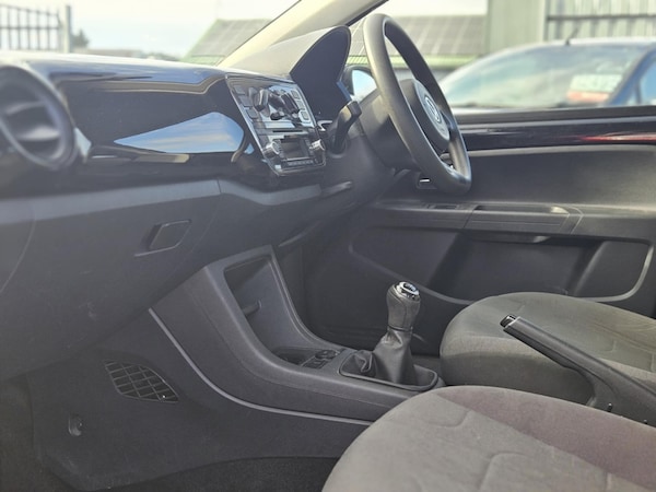 Used Volkswagen up! 2015 for sale - 75057989: Photo 12