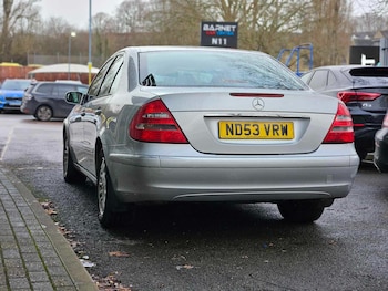 Used Mercedes-Benz E-Class 2003 for sale - 73547150: Photo