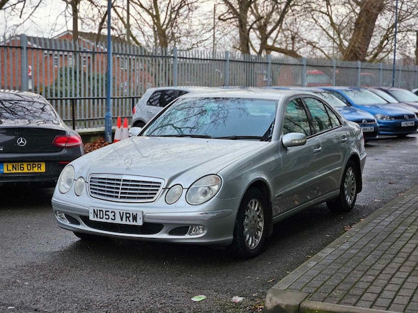 Used Mercedes-Benz E Class 2003 for sale - 73547150: Photo 7