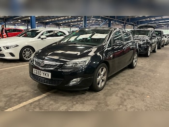 2010 (60) - 1.7 CDTi 16V ecoFLEX SRi 5dr