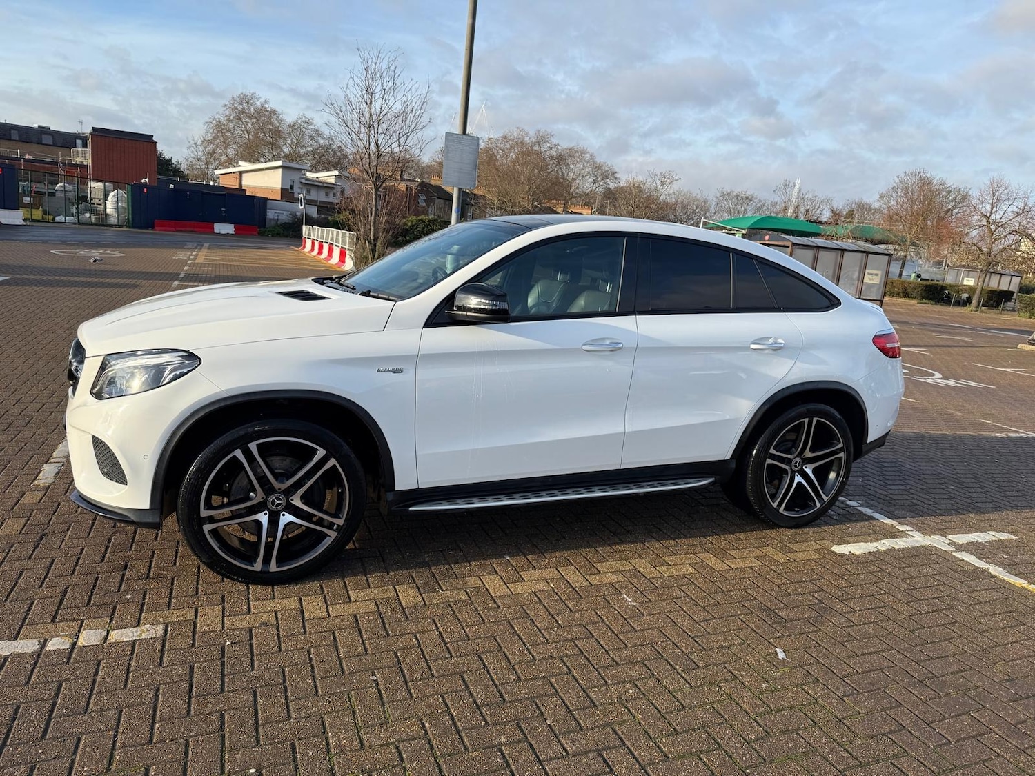 Used Mercedes-Benz GLE 2018 for sale - 76949555: Photo 10