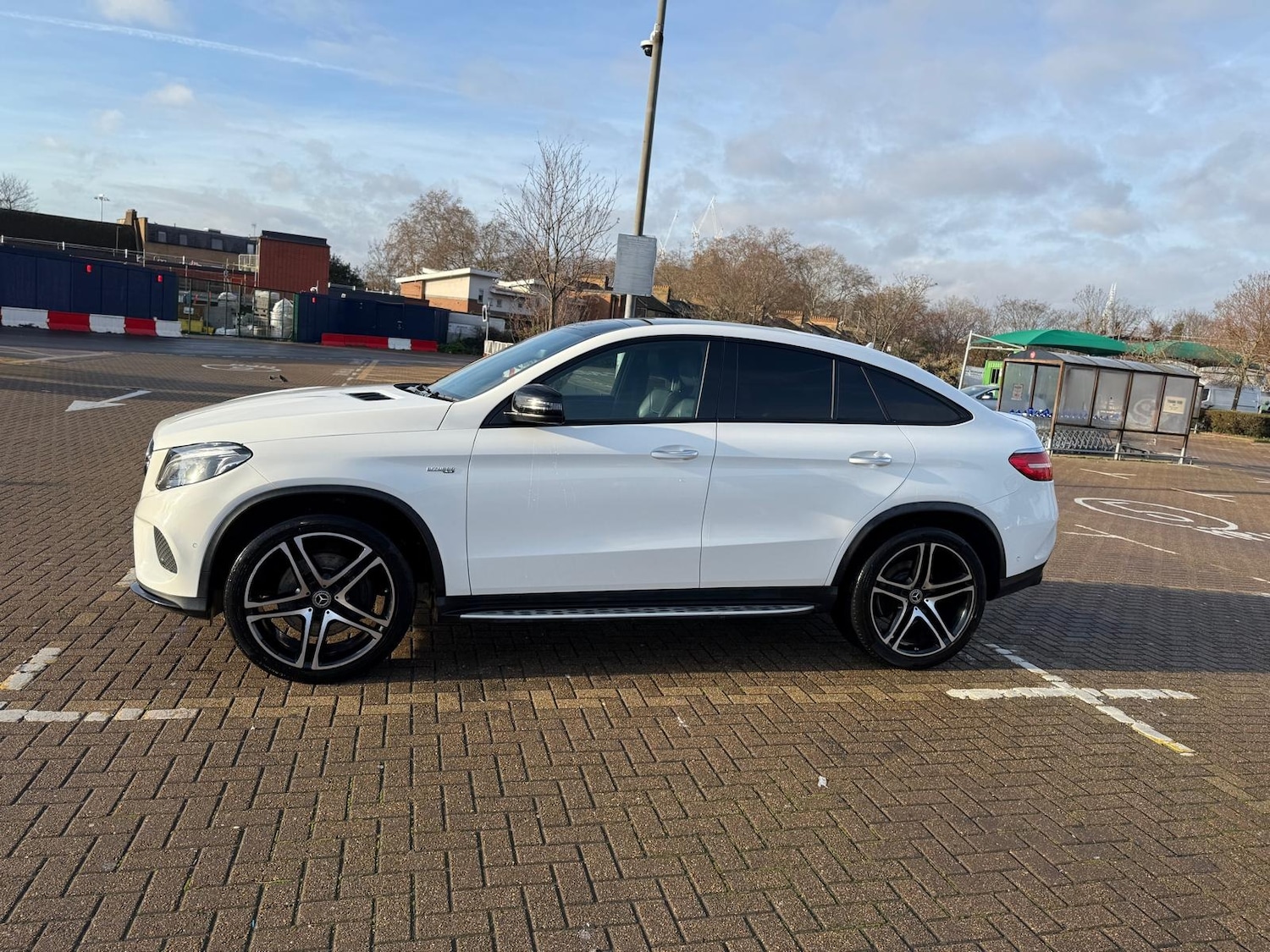 Used Mercedes-Benz GLE 2018 for sale - 76949555: Photo 5