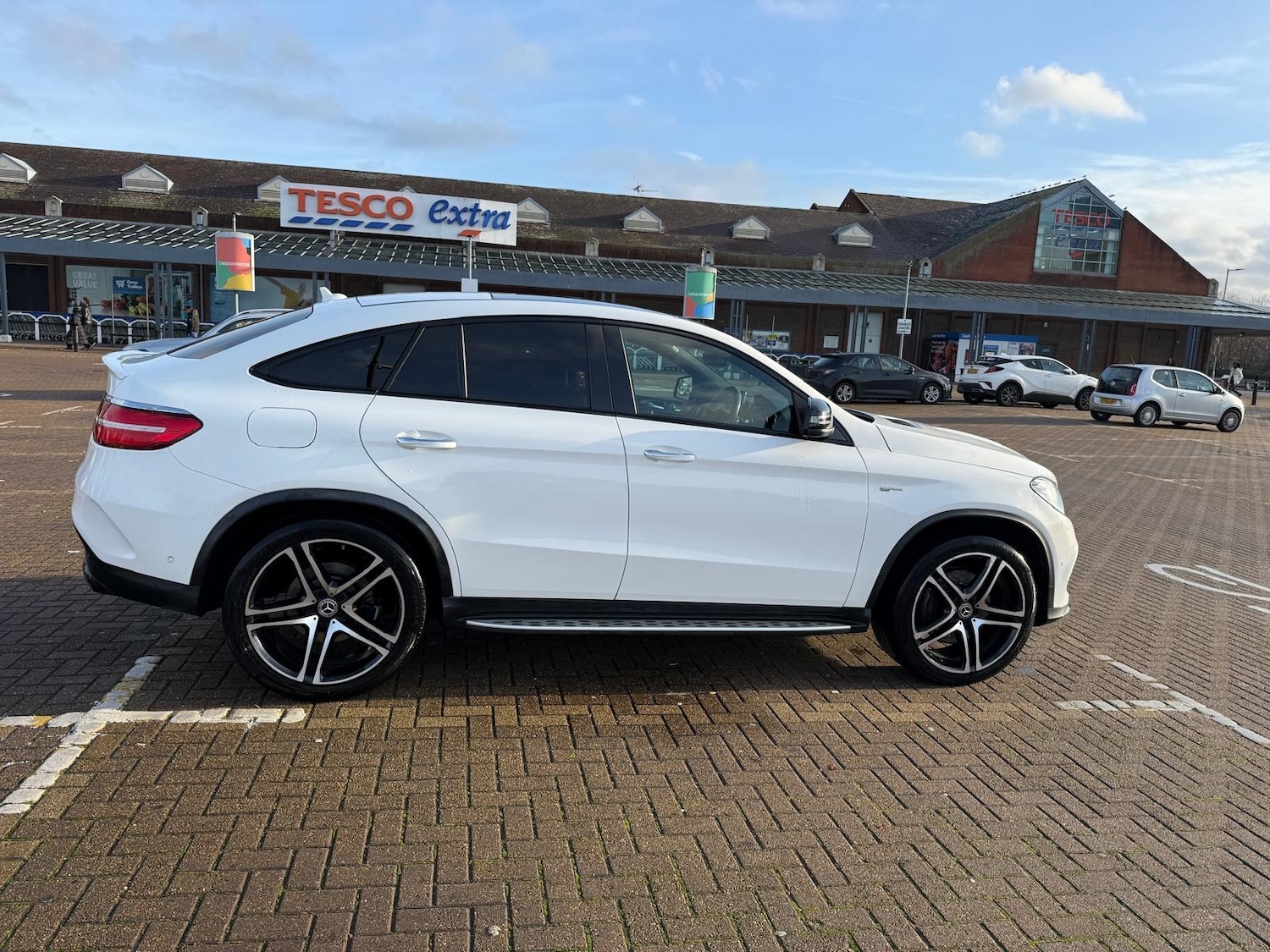 Used Mercedes-Benz GLE 2018 for sale - 76949555: Photo 7