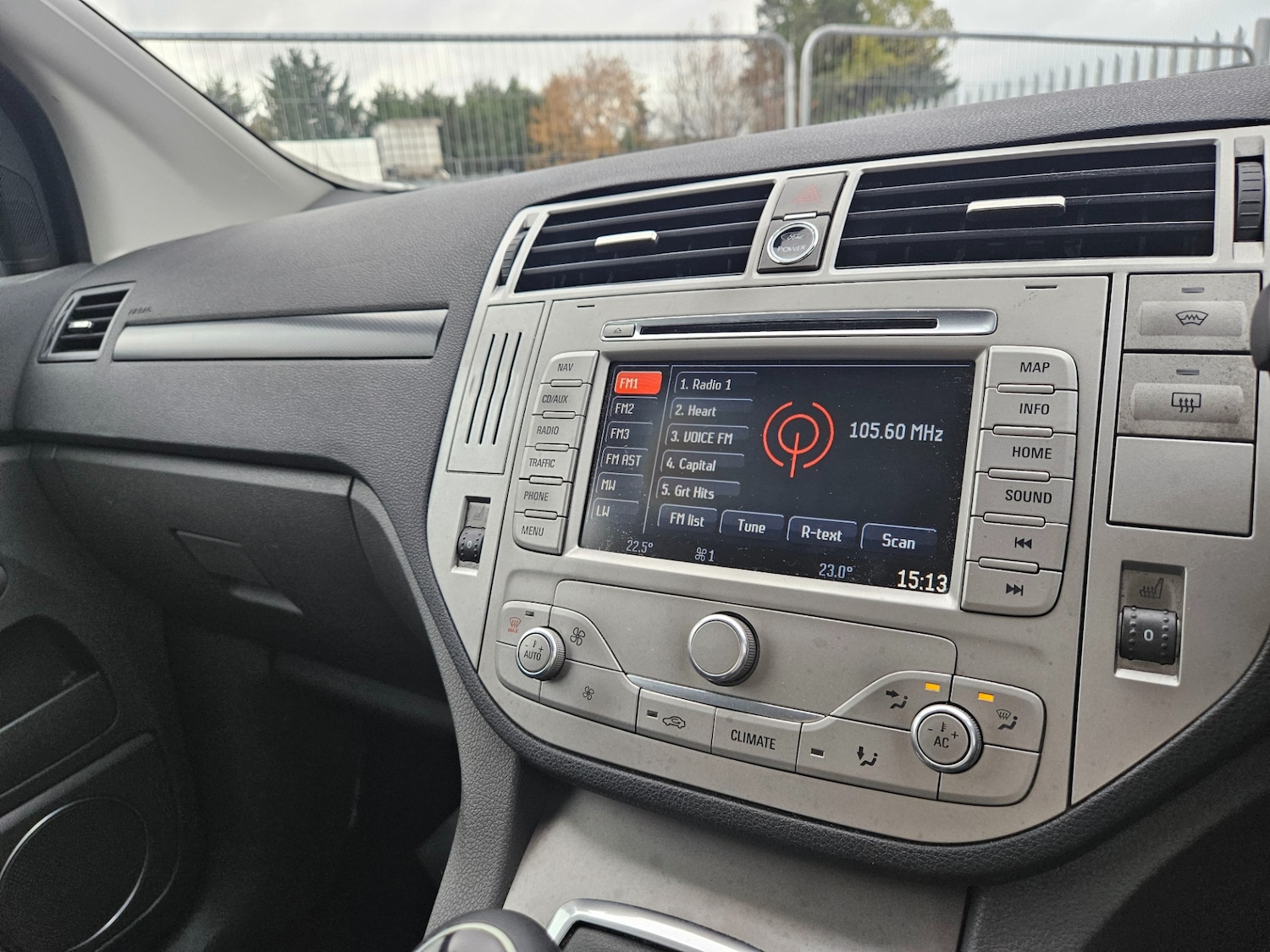 Used Ford Kuga 2011 for sale - 76149926: Photo 13