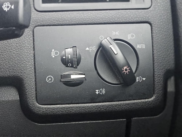 Used Ford Kuga 2011 for sale - 76149926: Photo 13