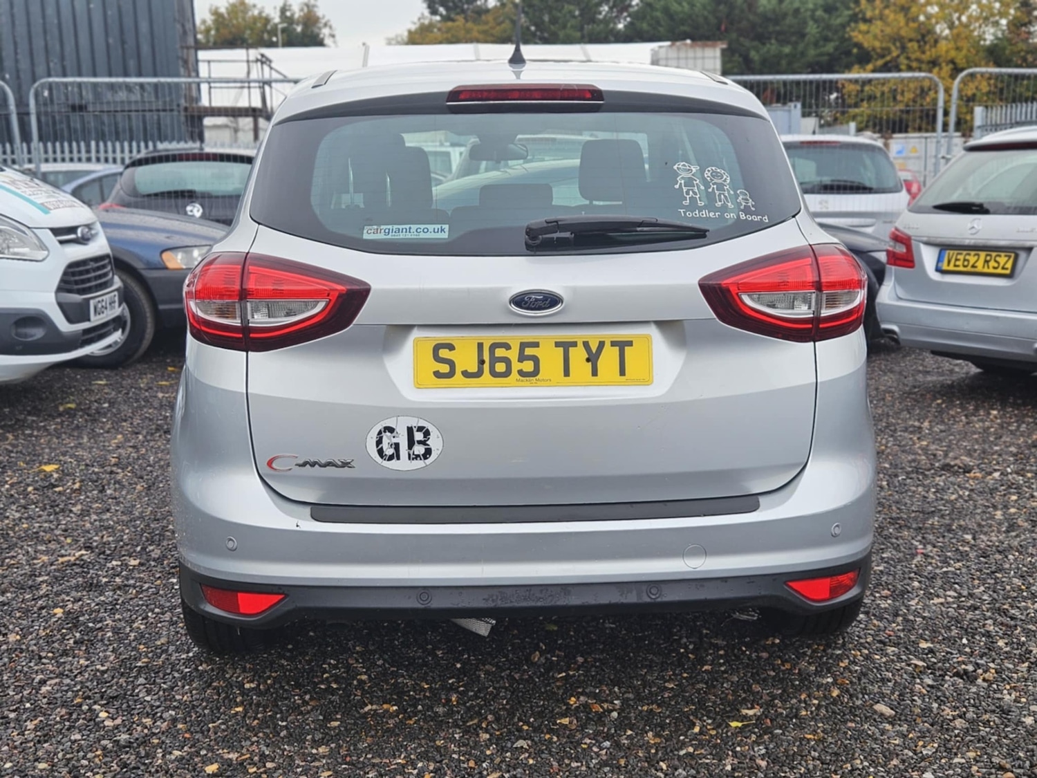 Used Ford C-Max 2015 for sale - 76439729: Photo 6