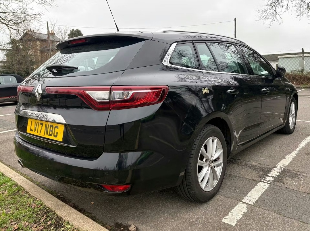 Used Renault Megane 2017 for sale - 77049306: Photo 3