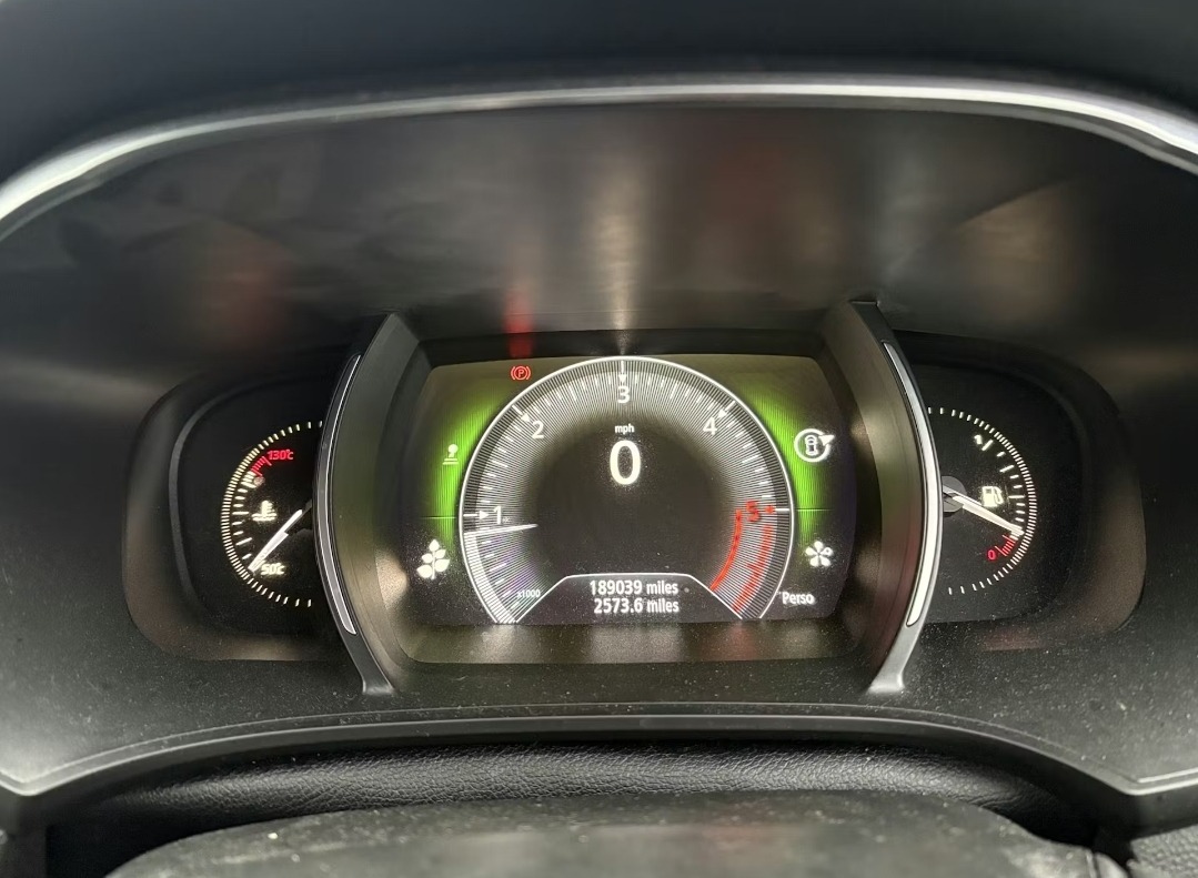 Used Renault Megane 2017 for sale - 77049306: Photo 6