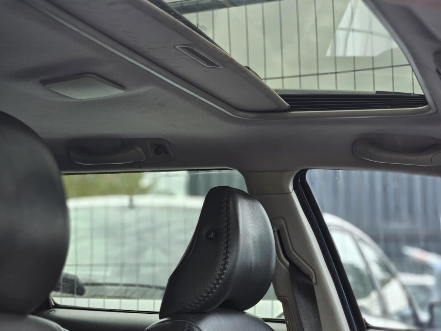 Used Volvo XC70 2007 for sale - 76404987: Photo 12