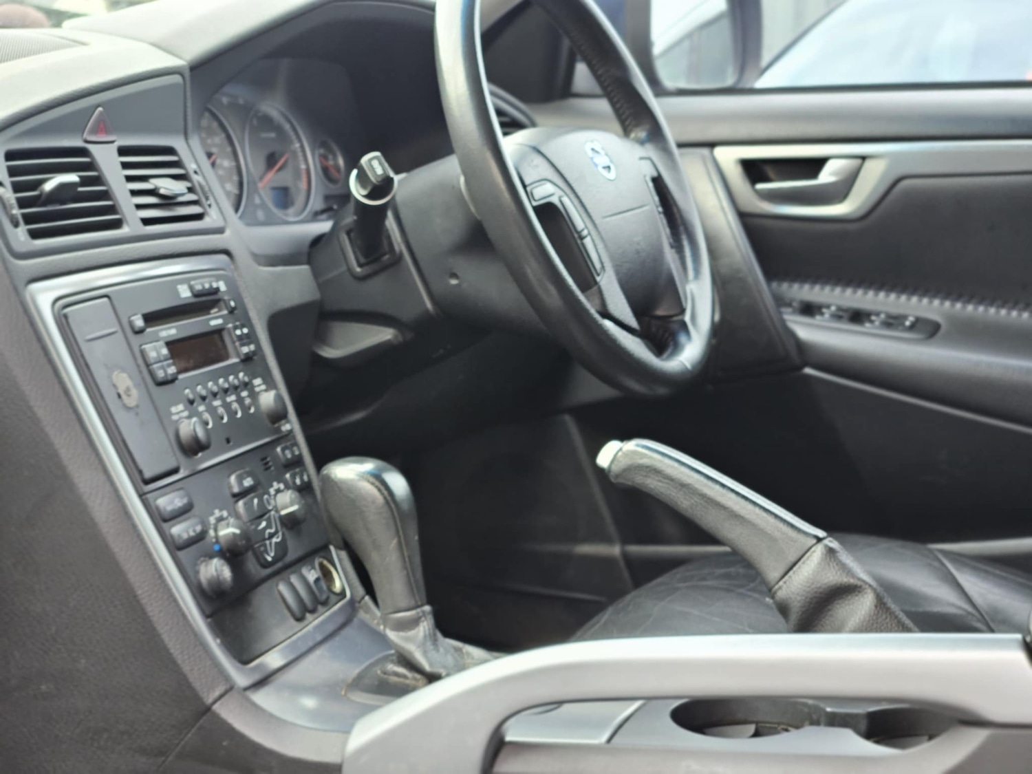 Used Volvo XC70 2007 for sale - 76404987: Photo 6