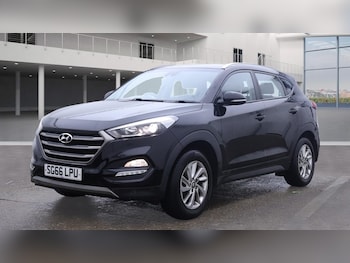 2016 (66) - 1.6 GDi Blue Drive SE Nav 5dr 2WD