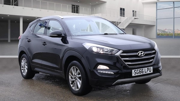 Used Hyundai TUCSON 2016 for sale - 76174359: Photo 2