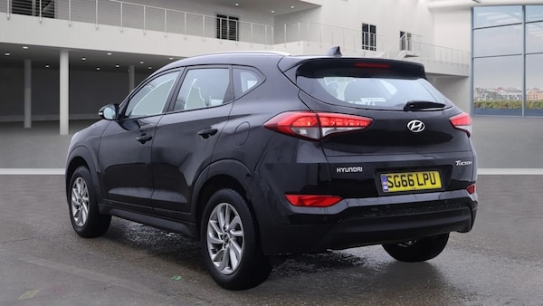 Used Hyundai TUCSON 2016 for sale - 76174359: Photo 3