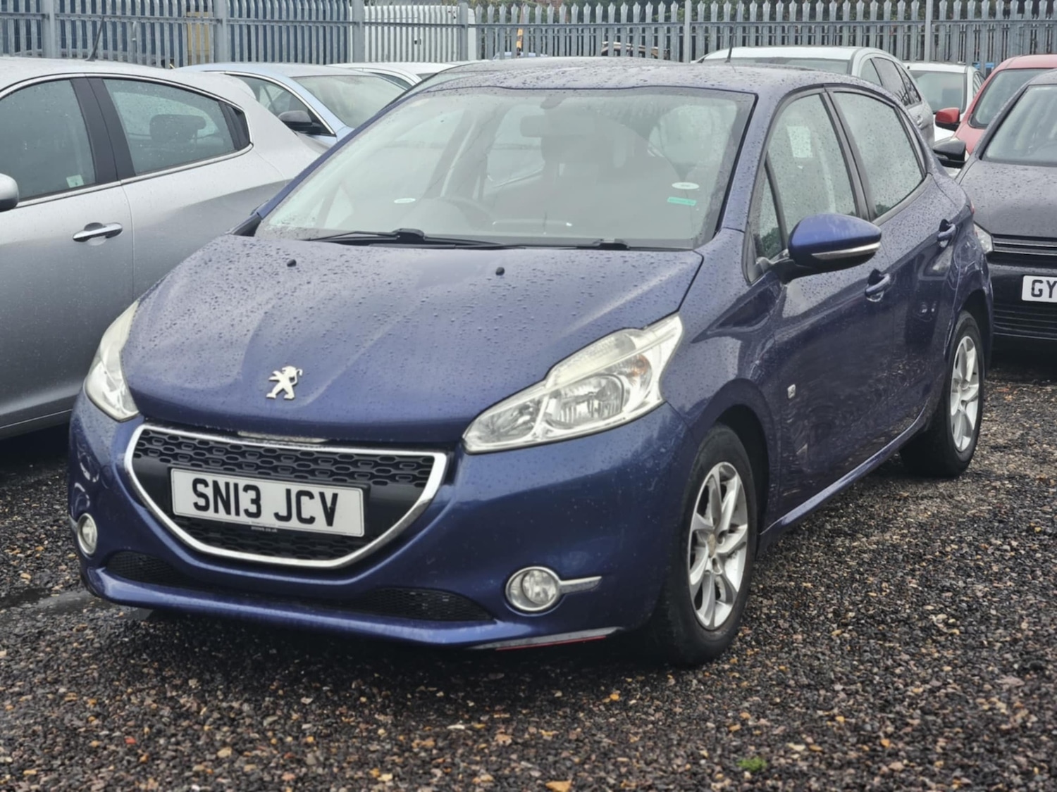 Used Peugeot 208 2013 for sale - 76149923: Photo 7