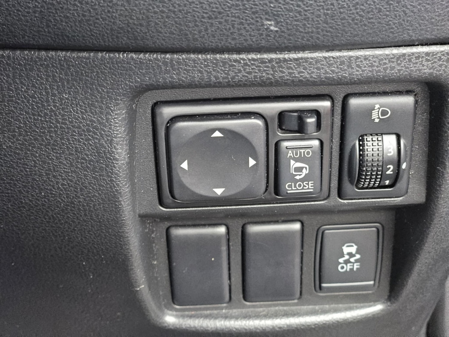 Used Nissan Juke 2011 for sale - 76580450: Photo 16