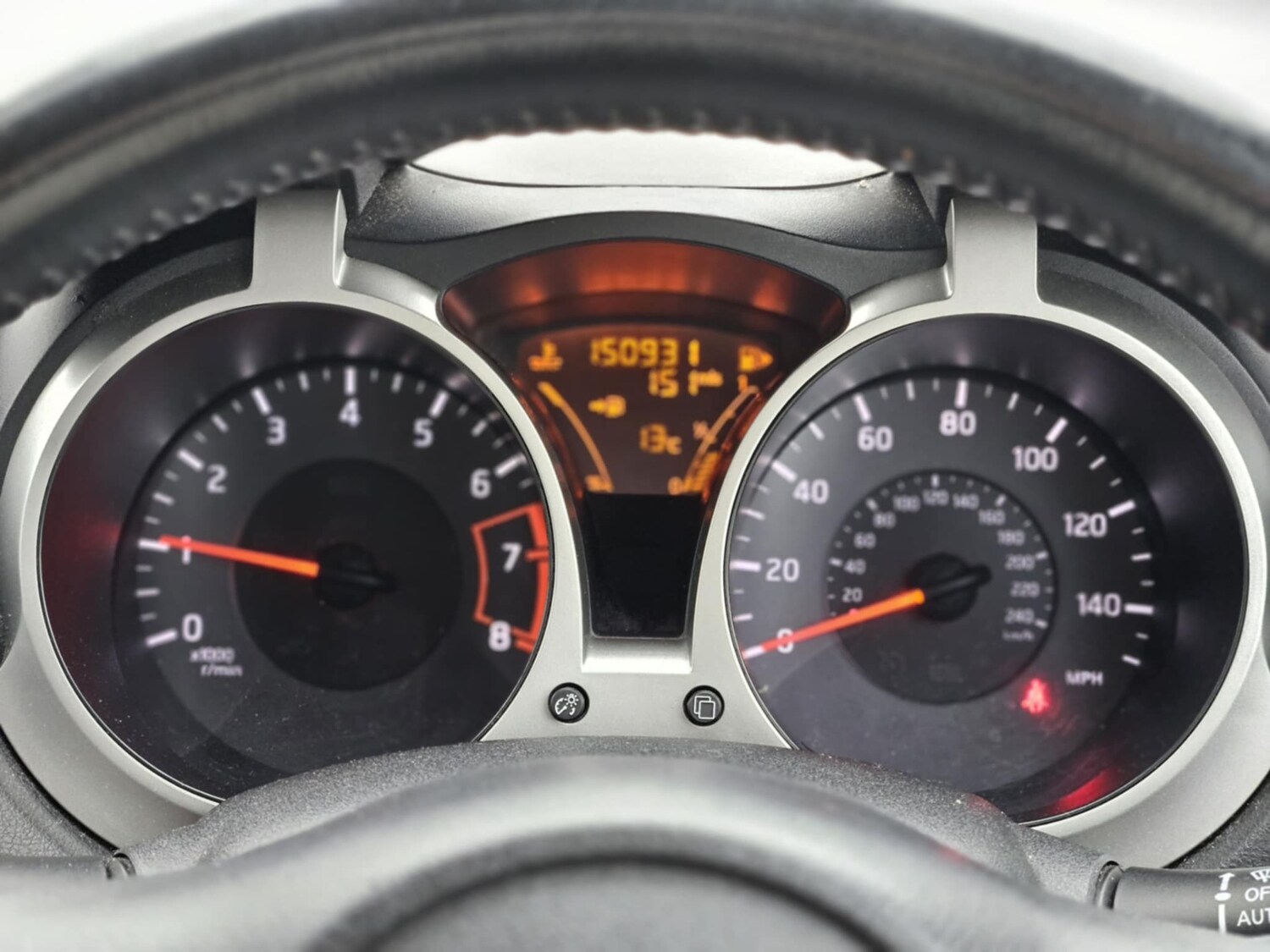 Used Nissan Juke 2011 for sale - 76580450: Photo 17